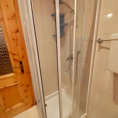 Dell'azzurro Apartman Isolaccia